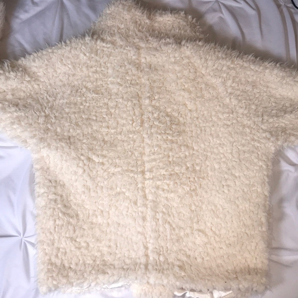 Romeo + Juliet Couture Faux Fur Jacket WHITE! - Picture 7 of 7